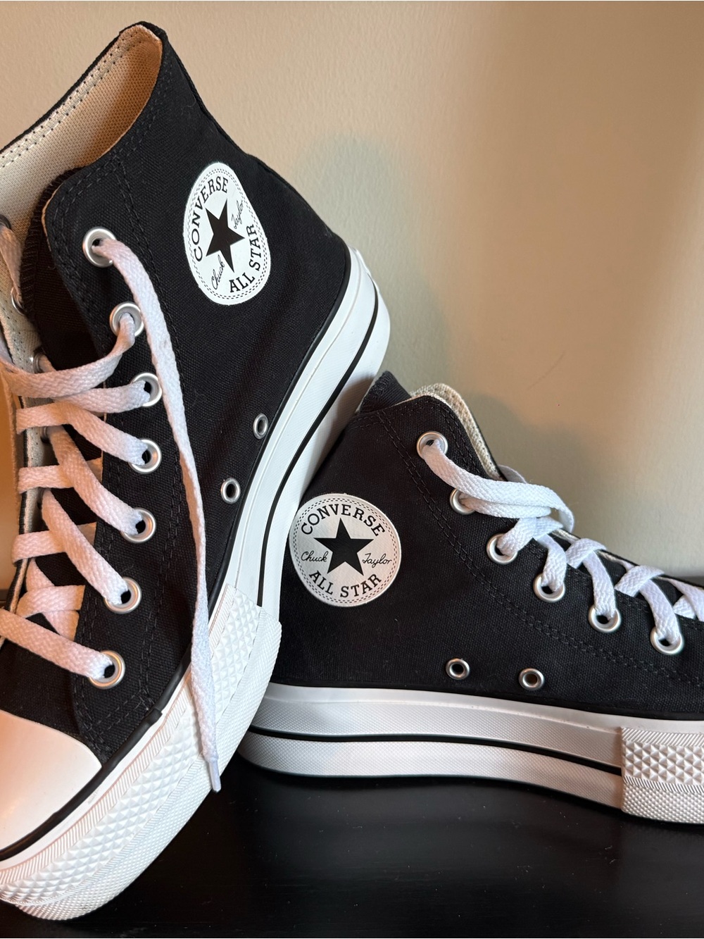 Converse Chuck Taylor Lift Platform High Top Black Women’s 7.5 Excellent